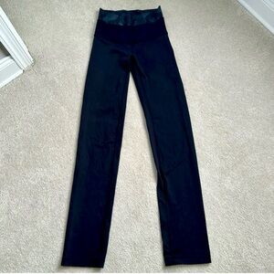 Lululemon straight cut leggings